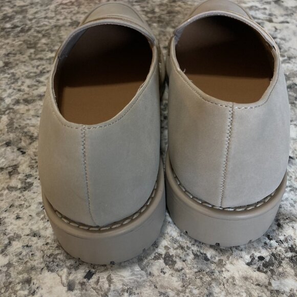 dv By Dolce Vita Women's Classic Penny Loafer/Lug Sole Block Heel Size6.5 - Picture 4 of 8